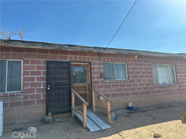 Detail Gallery Image 1 of 5 For 22273 W Main St, Barstow,  CA 92311 - 2 Beds | 1 Baths