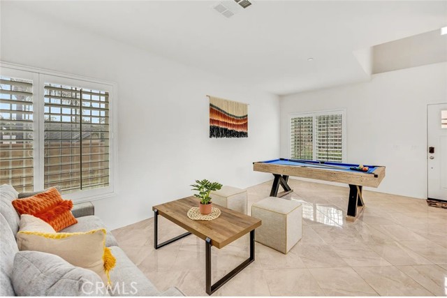 Detail Gallery Image 10 of 24 For 10995 Coalinga Ave, Montclair,  CA 91763 - 4 Beds | 3 Baths