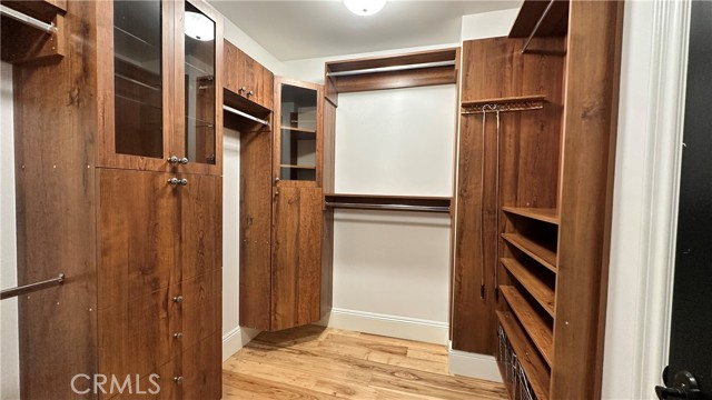 Detail Gallery Image 18 of 35 For 258 Santa Isabel Ave, Costa Mesa,  CA 92627 - 5 Beds | 5/1 Baths