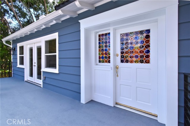 Detail Gallery Image 3 of 51 For 11042 Fruitland Dr, Studio City,  CA 91604 - 3 Beds | 4 Baths