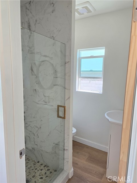 Detail Gallery Image 4 of 7 For 642 W Glenoaks Bld a,  Glendale,  CA 91202 - 0 Beds | 1 Baths