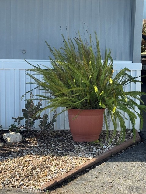 Detail Gallery Image 9 of 50 For 301 E Foothill #063,  Pomona,  CA 91767 - 2 Beds | 1 Baths