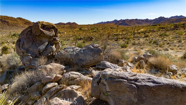 Detail Gallery Image 53 of 53 For 8775 via Rocosa Rd, Joshua Tree,  CA 92252 - 3 Beds | 2/1 Baths