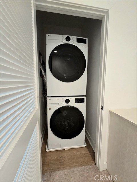 Detail Gallery Image 12 of 26 For 18 E Sunset, Long Beach,  CA 90805 - 3 Beds | 3 Baths