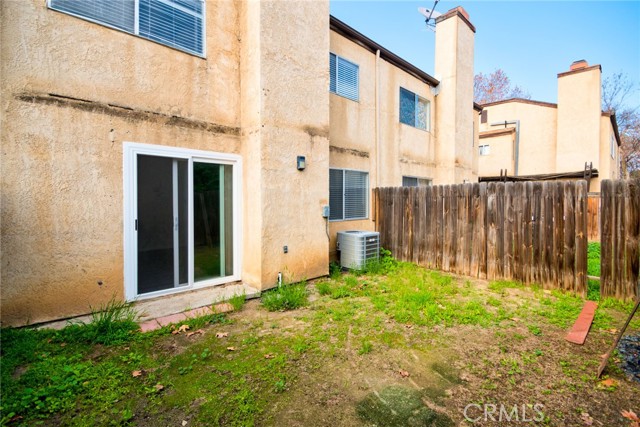 16459 Joy Street, Lake Elsinore CA: https://media.crmls.org/medias/0393e41c-4690-4459-999f-70629f6ce841.jpg