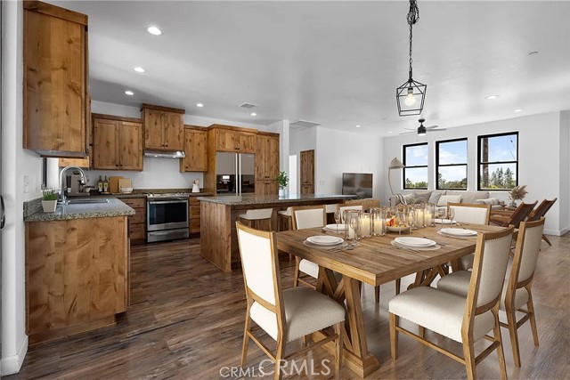 Detail Gallery Image 8 of 37 For 6010 Sunny Ln, Paradise,  CA 95969 - 3 Beds | 2 Baths
