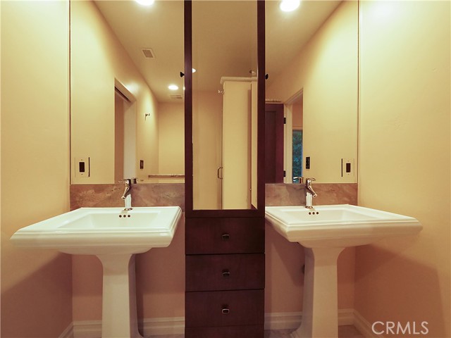 Detail Gallery Image 35 of 44 For 30256 Avenida Selecta, Rancho Palos Verdes,  CA 90275 - 4 Beds | 3 Baths