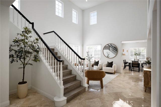 Detail Gallery Image 5 of 47 For 22 via Paquete, San Clemente,  CA 92673 - 4 Beds | 3/1 Baths