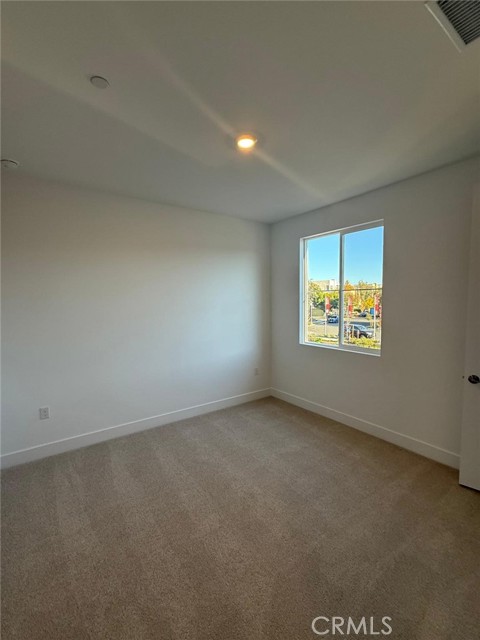 Detail Gallery Image 11 of 33 For 153 Great Park Blvd, Irvine,  CA 92618 - 4 Beds | 3 Baths