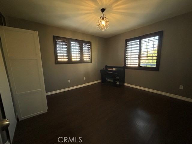 Detail Gallery Image 13 of 16 For 36653 Torrey Pines Dr, Beaumont,  CA 92223 - 4 Beds | 2/1 Baths