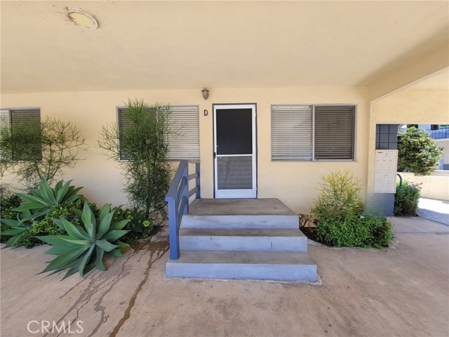 Detail Gallery Image 14 of 17 For 350 Loma Terrace #D,  Laguna Beach,  CA 92651 - 2 Beds | 1 Baths