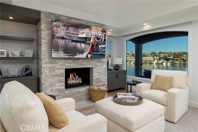 Detail Gallery Image 44 of 63 For 704 via Lido Nord, Newport Beach,  CA 92663 - 4 Beds | 4/1 Baths