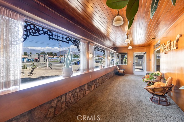 Image 8 of 41 For 2048 Mentone Boulevard