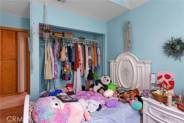 Detail Gallery Image 20 of 30 For 5435 Heath Creek Dr, Wrightwood,  CA 92397 - 3 Beds | 2/1 Baths