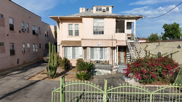 1150 N Kingsley Drive, Los Angeles CA: https://media.crmls.org/medias/039c9f16-91c8-4bf0-a3c6-61739eaf5dfa.jpg