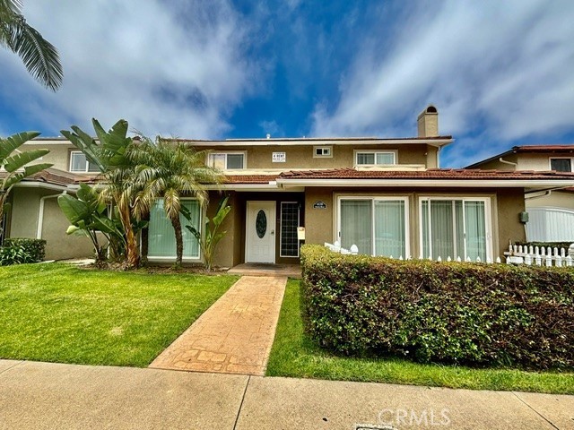 Detail Gallery Image 1 of 13 For 4142 Patrice Rd., Newport Beach,  CA 92663 - 5 Beds | 3 Baths