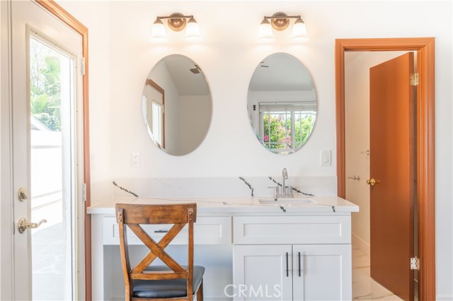 Detail Gallery Image 11 of 63 For 1229 Coventry Dr, Thousand Oaks,  CA 91360 - 4 Beds | 4 Baths