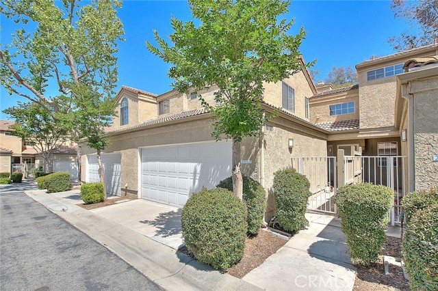 Detail Gallery Image 3 of 45 For 2693 Lookout Cir, Chino Hills,  CA 91709 - 2 Beds | 2/1 Baths