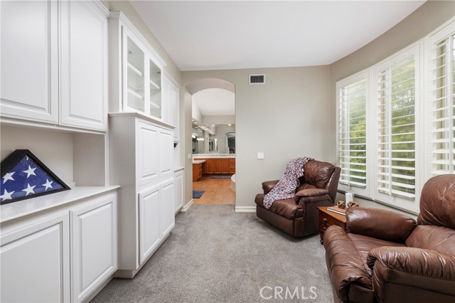 10 Spring Grove, Irvine CA: https://media.crmls.org/medias/03a019e9-4674-4382-a6b6-377a4a6c529b.jpg