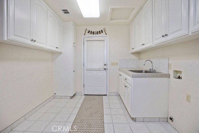 Detail Gallery Image 28 of 57 For 401 S Johnson Rd, Turlock,  CA 95380 - 3 Beds | 2/1 Baths