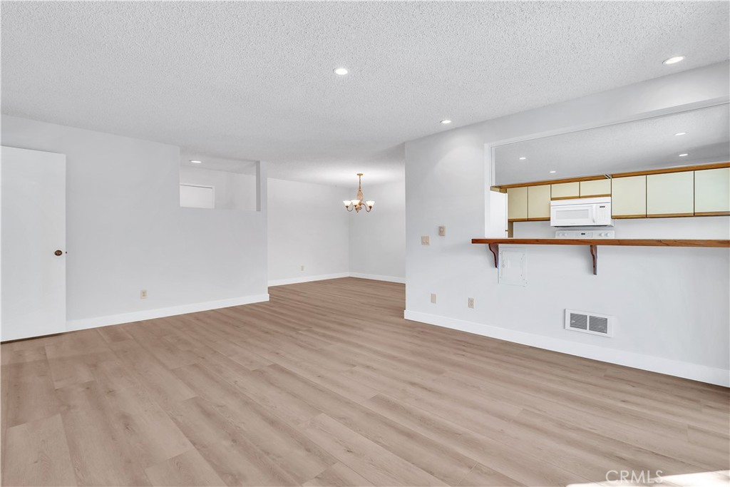 MLS #PV25249798 image #12