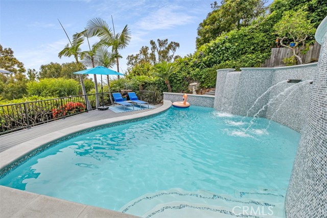 Detail Gallery Image 45 of 53 For 750 Rembrandt Dr, Laguna Beach,  CA 92651 - 3 Beds | 3/1 Baths