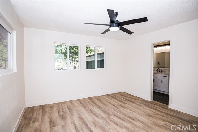 2983 N Alameda Avenue, San Bernardino CA: https://media.crmls.org/medias/03a151ff-d6fc-4791-8d16-e299e8beb2c8.jpg