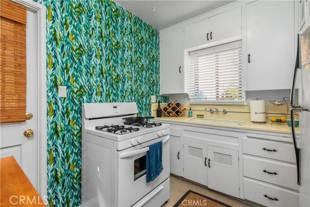 316 35th Street, Manhattan Beach, California 90266, ,Residential Income,Sold,35th,SB24055343