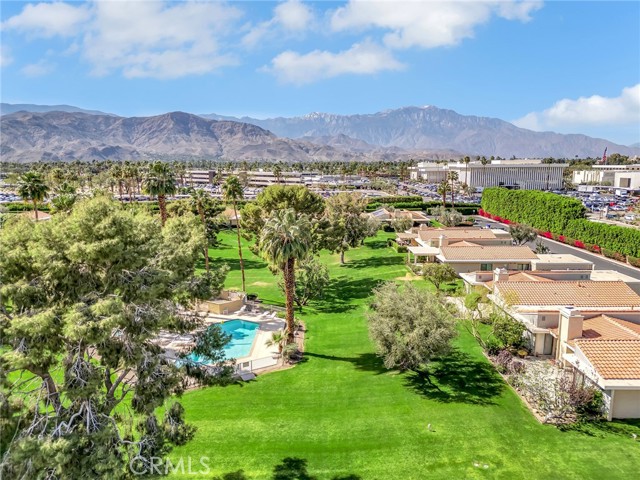 Detail Gallery Image 7 of 61 For 72355 Roxbury Dr, Rancho Mirage,  CA 92270 - 3 Beds | 3 Baths