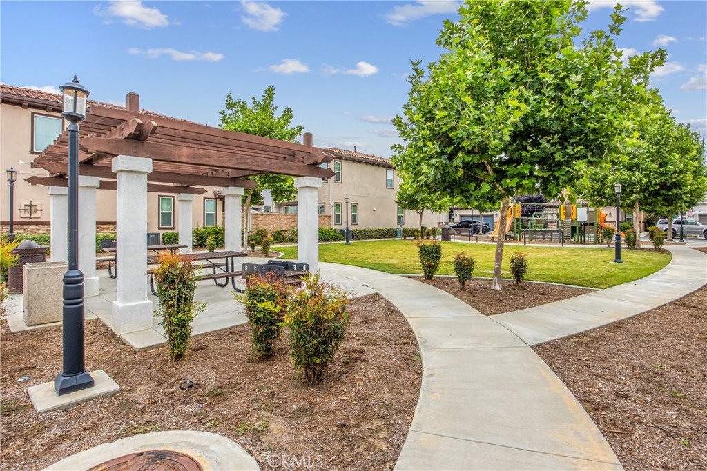 MLS #IV25181064 img 33