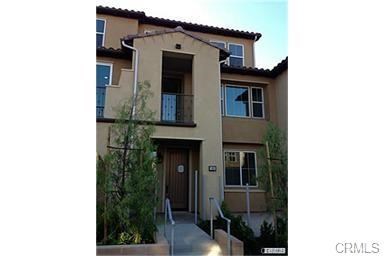 160 Playa Circle Aliso Viejo, California This Gorgeous Town Home Is Located In The Lovely Rolling Hills Of Aliso Viejo Present Harbor Station At Glenwood. Come And Enjoy County Club Living With Conference Center, 18 Hole Championship Golf Course, Aquatic Center, Close To Freeways, Town Center, Beaches & Award Wining Schools Just To Name A Few. This Spacious Town Home Includes 3-Bedrooms, 3.5-Baths, And 2-Car attached Garage. First Level Features Secondary Bedroom, Bathroom, Second Level Includes Kitchen With Granite Counter Tops, Maple Appliances Including Oven, Cook Top, Microwave, Refrigerator, Dishwasher, And Washer/Dryer. Kitchen Flows Nicely With Great Room.