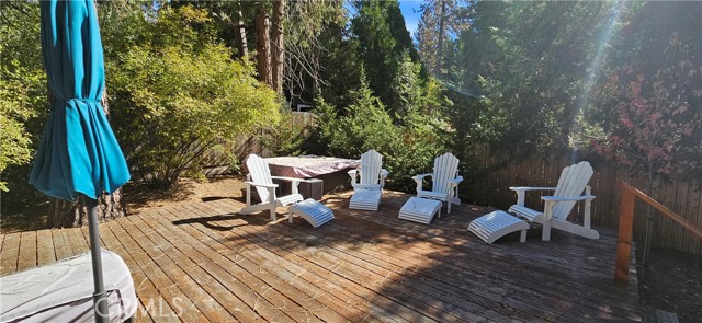 Detail Gallery Image 10 of 12 For 54095 S Circle Dr, Idyllwild,  CA 92549 - 2 Beds | 2 Baths