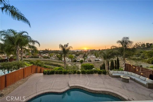 40493 Calle Katerine, Temecula CA: https://media.crmls.org/medias/03a60896-a5ff-48ee-8d02-9b5dce7db5da.jpg