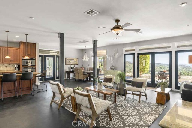 Detail Gallery Image 31 of 52 For 19401 Oakie Doakie, Trabuco Canyon,  CA 92679 - 3 Beds | 2 Baths