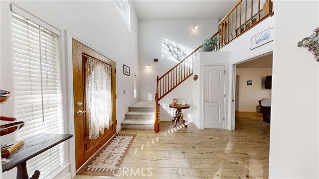 Detail Gallery Image 4 of 43 For 212 Hill View Ln., Coalinga,  CA 93210 - 5 Beds | 3 Baths