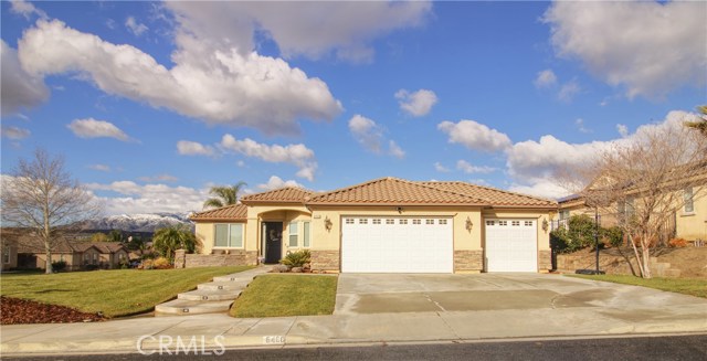 6460 Los Robles Way, San Bernardino, CA 92407