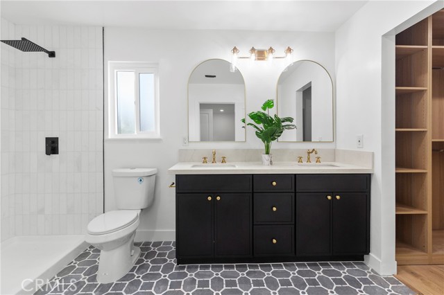 Detail Gallery Image 13 of 32 For 1781 E Warrenton, Anaheim,  CA 92805 - 5 Beds | 3/1 Baths