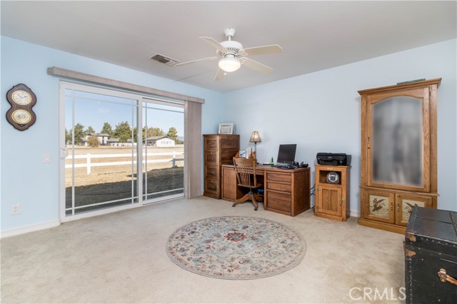 Image 48 of 75 For 49500 Sky Harbor Way