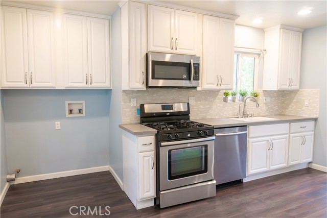 Detail Gallery Image 12 of 26 For 3801 Whiteside St, Los Angeles,  CA 90063 - 3 Beds | 1 Baths