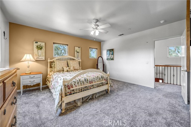 10345 McBroom Street, Sunland CA: https://media.crmls.org/medias/03add2e1-f08f-42bf-9a11-0596ff93e86f.jpg