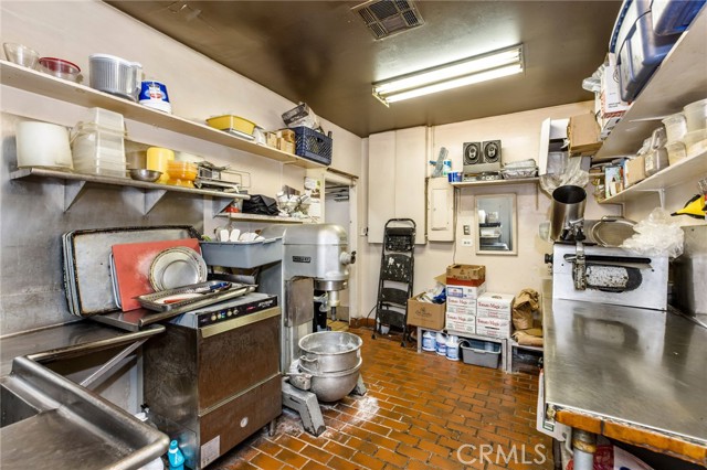  Commercial for Sale in Inglewood, California