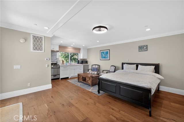 Detail Gallery Image 67 of 74 For 405 Blumont St, Laguna Beach,  CA 92651 - 5 Beds | 6/1 Baths