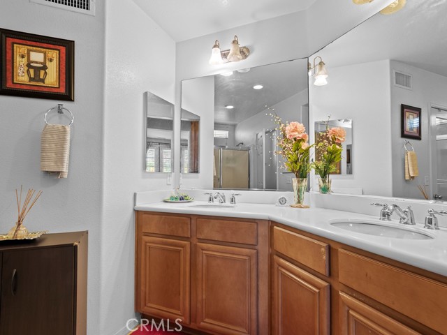 Detail Gallery Image 23 of 55 For 9425 San Bernardino Rd, Rancho Cucamonga,  CA 91730 - 4 Beds | 3 Baths