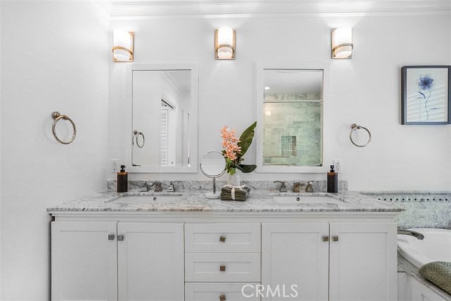 28639 Quaint Street, Agoura Hills CA: https://media.crmls.org/medias/03b04404-63df-4def-8471-182d0c58a972.jpg