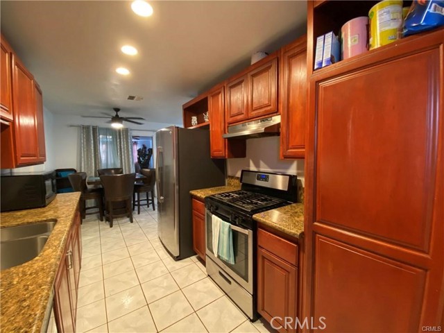 Image 3 for 1116 Gentle Dr, Corona, CA 92878