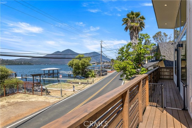 Detail Gallery Image 3 of 73 For 12630 Lakeshore Dr, Clearlake,  CA 95422 - 3 Beds | 3 Baths