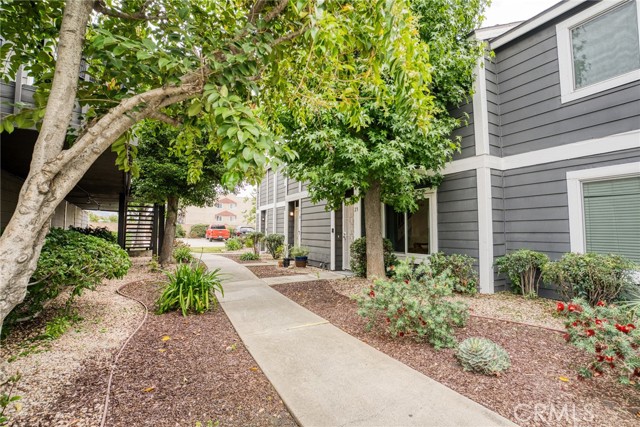 Front Image Thumbnail for CRBB26088661