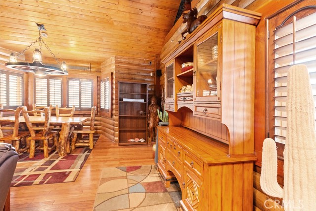 Detail Gallery Image 24 of 45 For 1870 Oak Springs Valley Rd, Wrightwood,  CA 92397 - 2 Beds | 2 Baths