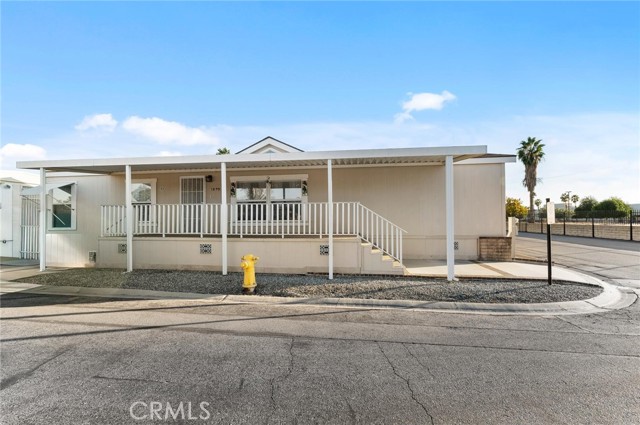 Detail Gallery Image 4 of 34 For 1895 W Devonshire Ave #148,  Hemet,  CA 92545 - 3 Beds | 2 Baths