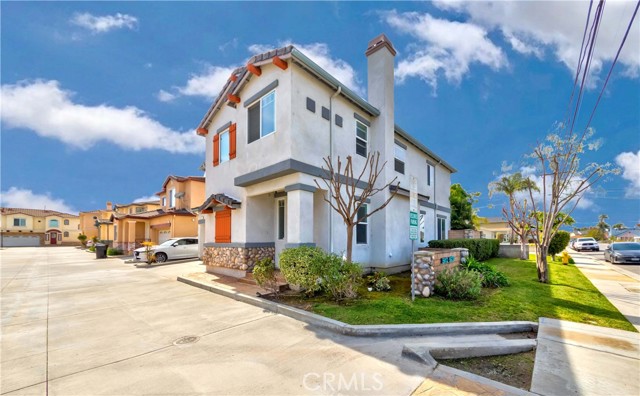 5612 Sprague Avenue, Cypress CA: https://media.crmls.org/medias/03b4a75a-37da-47c9-aac4-01e8c7b62dfb.jpg